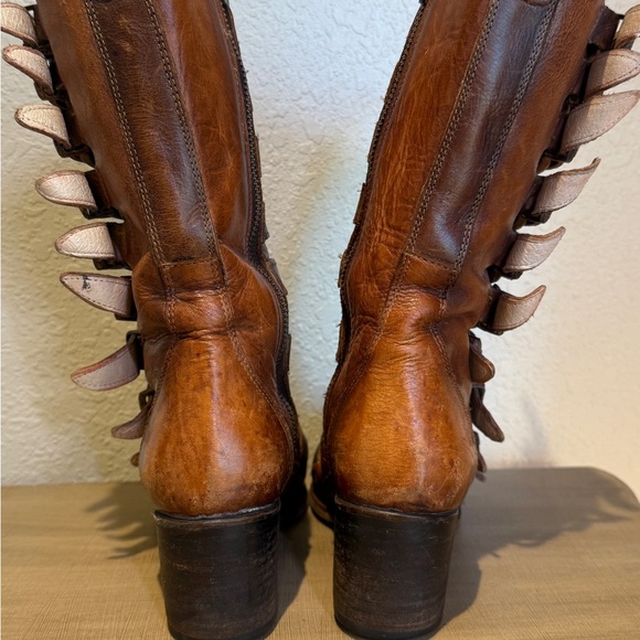 Freebird Stoke Boots Size 7 Gently worn - Picture 4 of 6